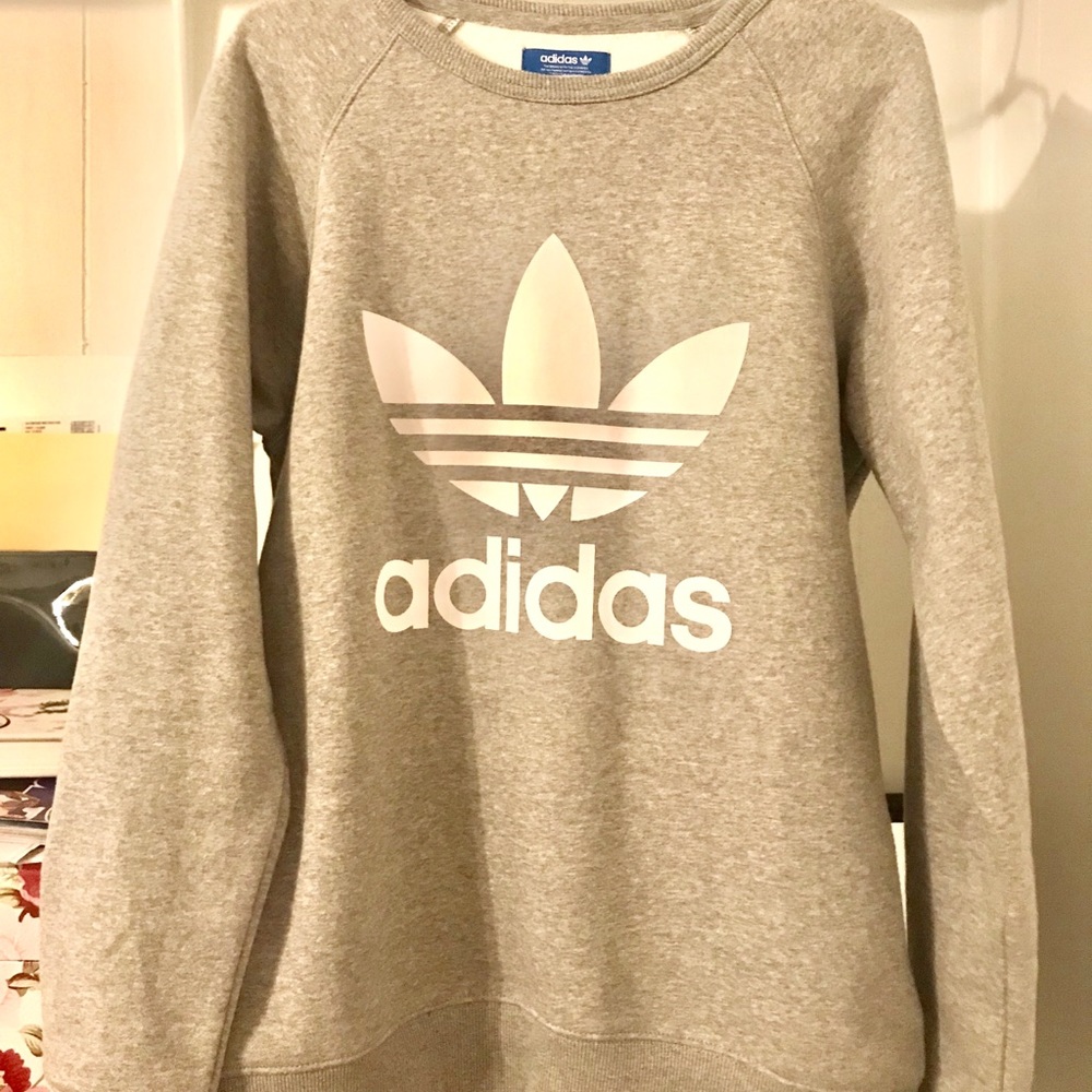 Adidas grey Crewneck Sweatshirt
